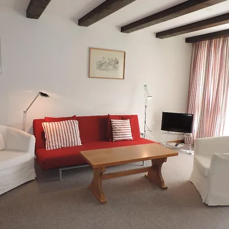 アパート Astoria